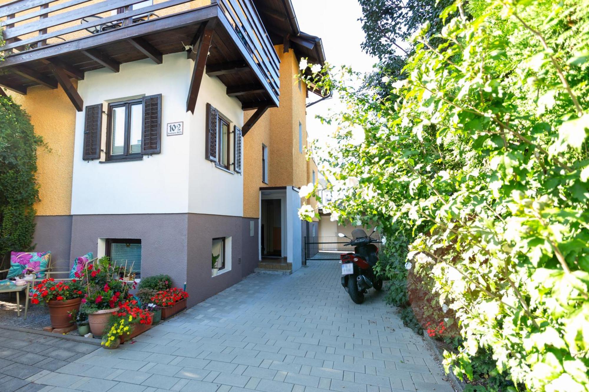 Ferienwohnung Benjamins Refugium Salzburg Exterior foto